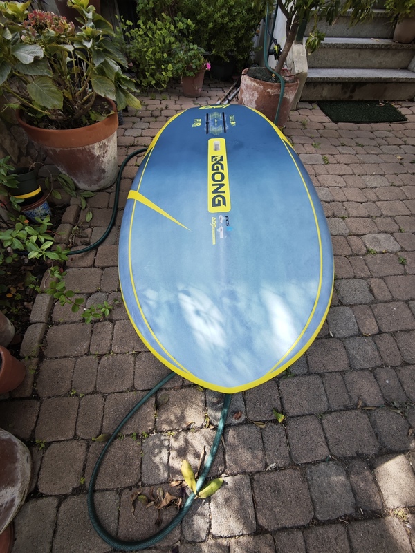Gong - Lance