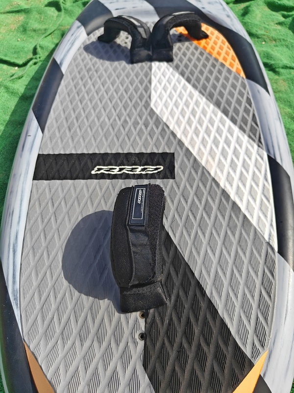 Rrd International - BELUGA 65 LITRI Full CARBON 