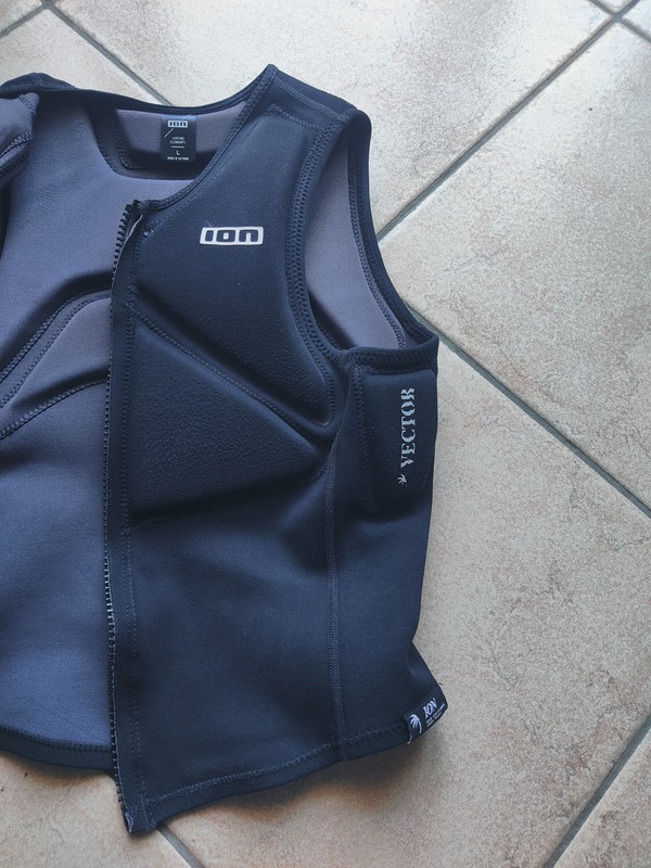 altra - ION Vector 