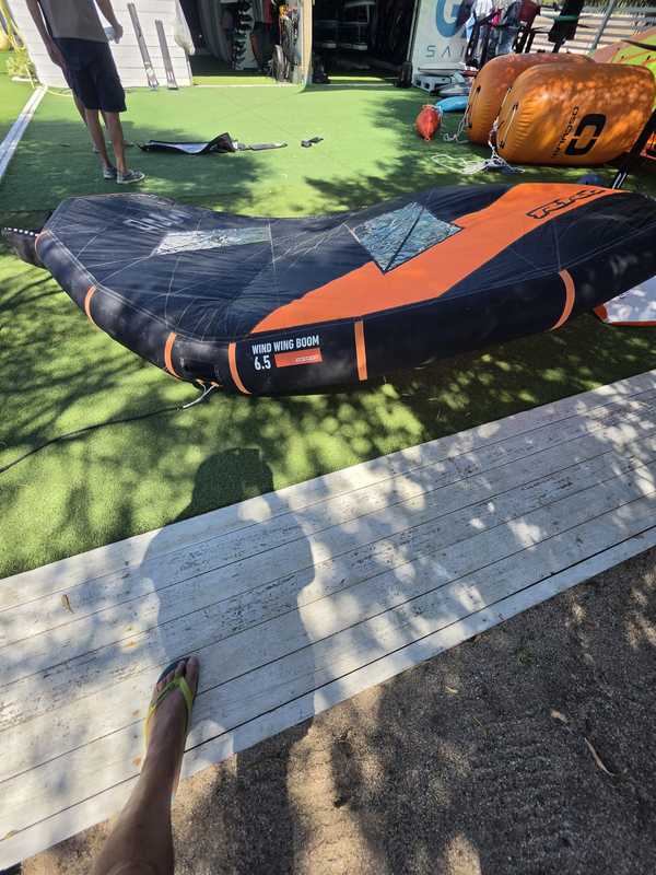 Rrd International - WIND WING BOOM